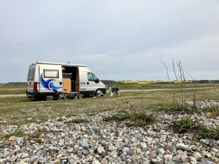 Contact - makers - Marjan Oostmeijer - camperbusje